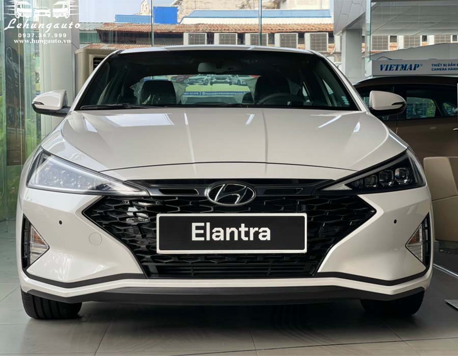 Hyundai Elantra 2023 giá lăn bánh ưu đãi 042023