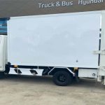 Xe Tai Hyundai 1,5 Tan Thung Kin Gan Bung Nang Ha 2022 2